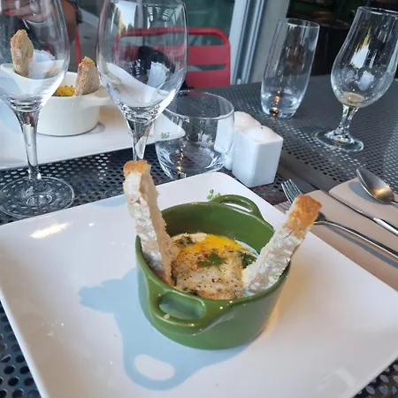 Artemisia Boutique 3*