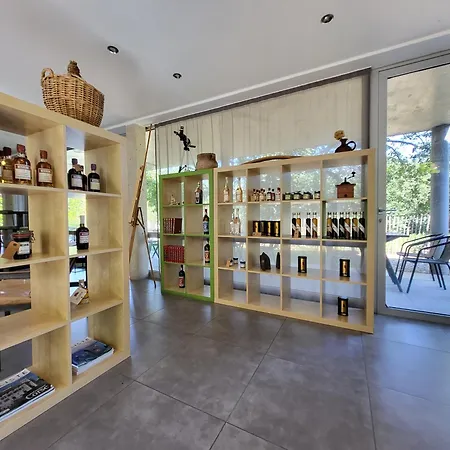 Boutique Artemisia Bastelica