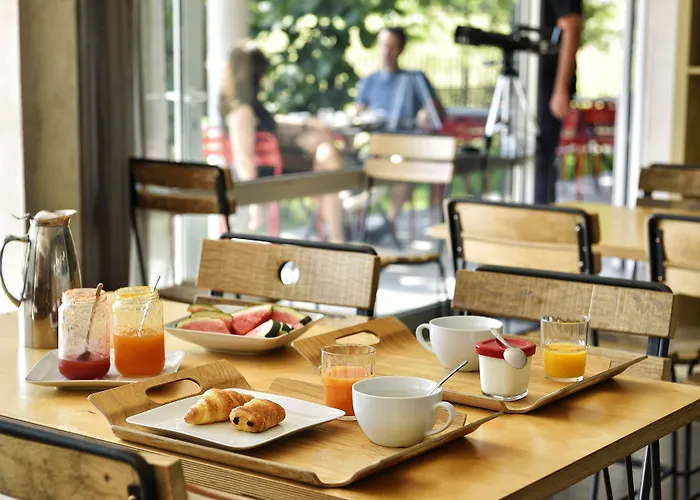 Artemisia Boutique Hotel 3*